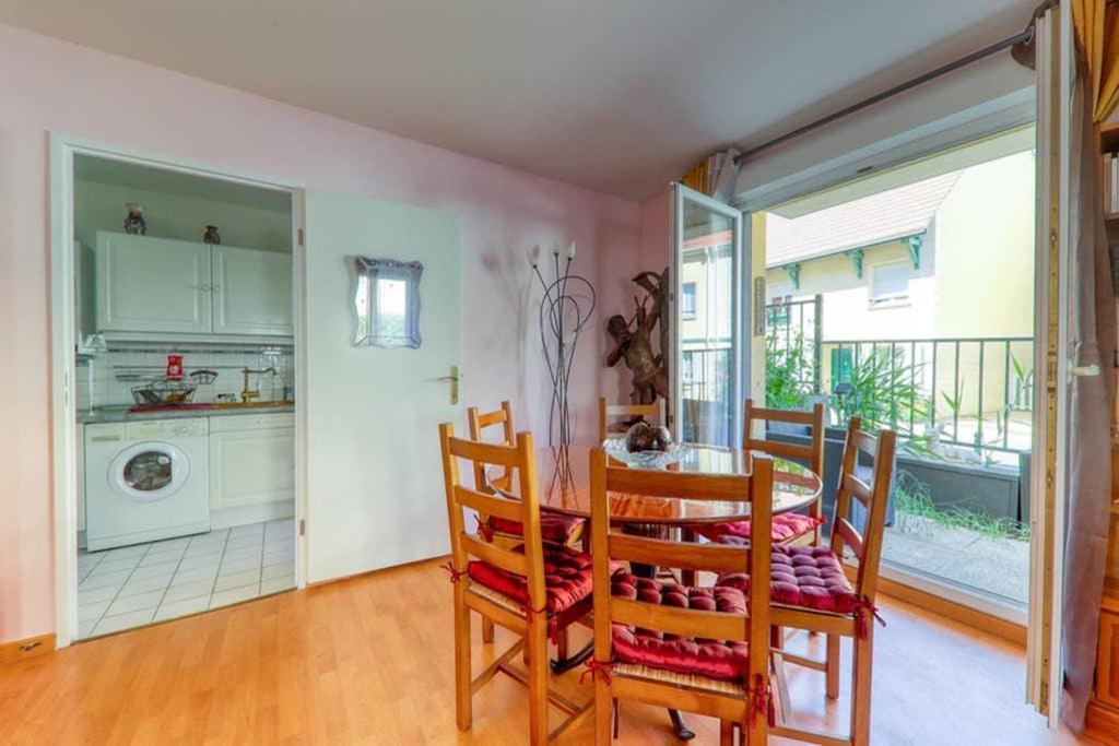 Amilly Park 6 Personnes 2 Chambres Pk Prive En Sous Sol Serris Exterior foto